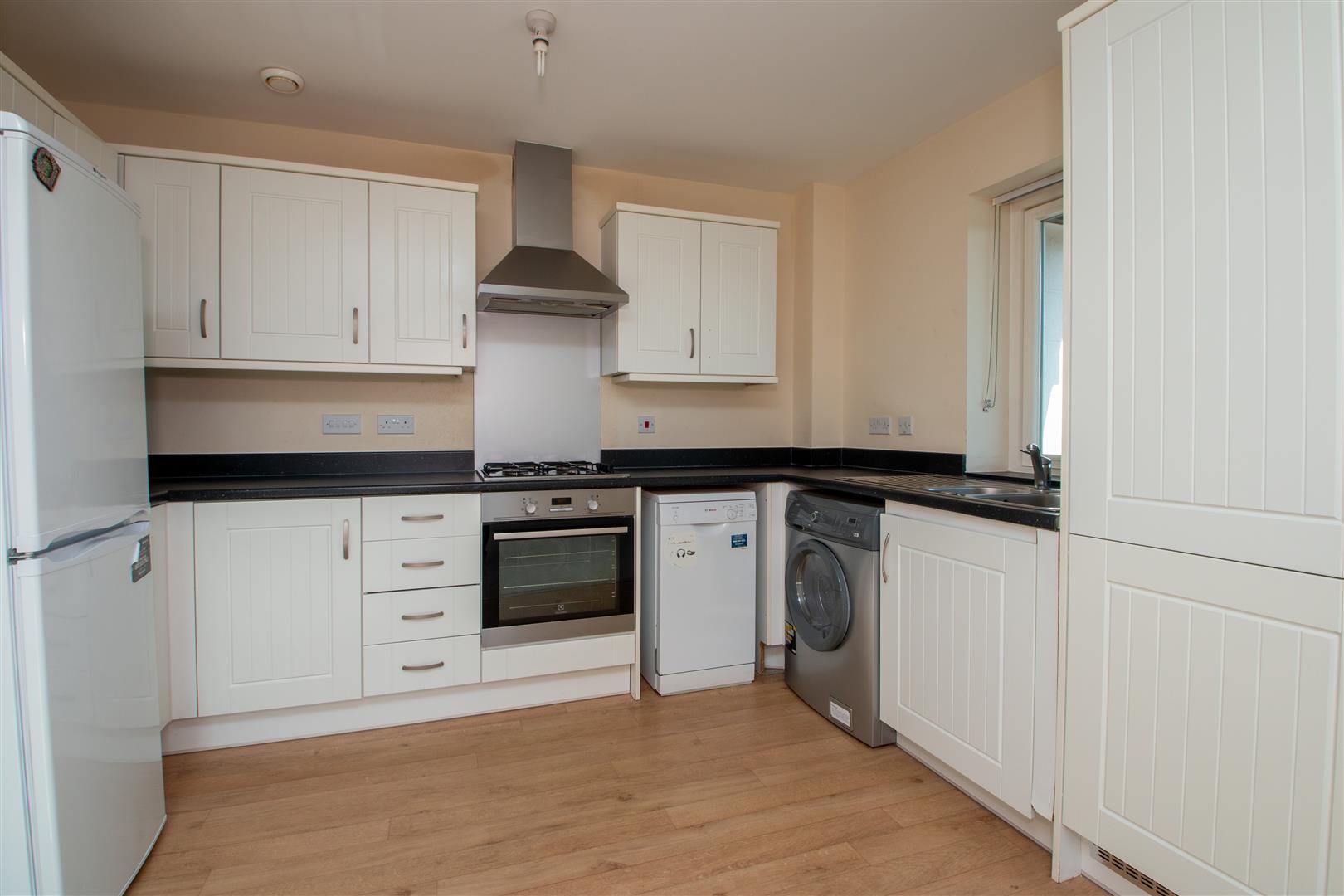 1 bed property in Powis Lane, Milton Keynes